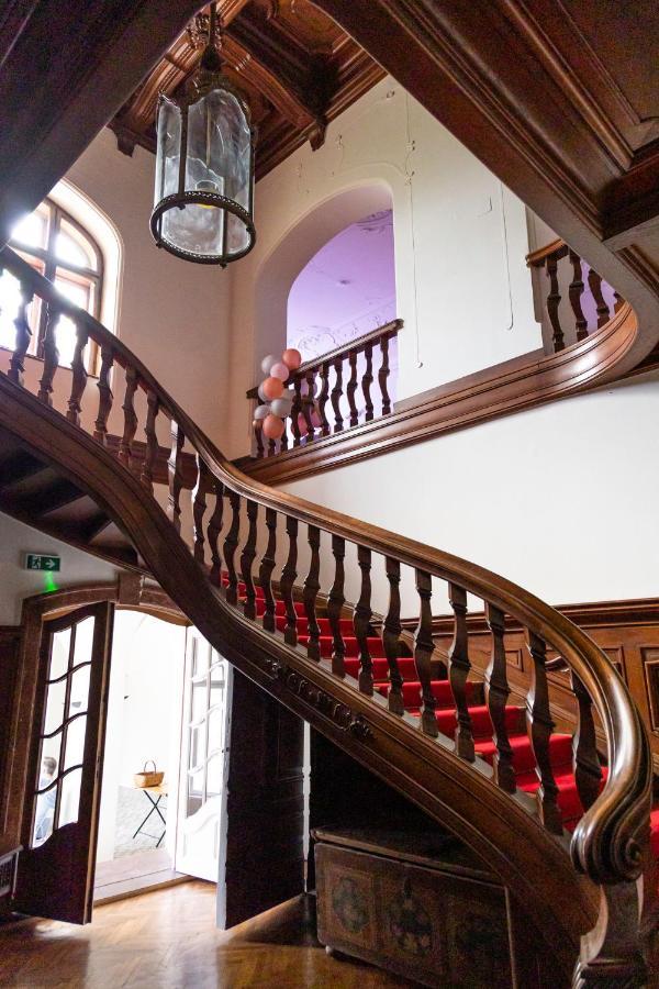 גרונאו אים אלמטל Apartment In Historischer Villa Mit Parkplatz מראה חיצוני תמונה